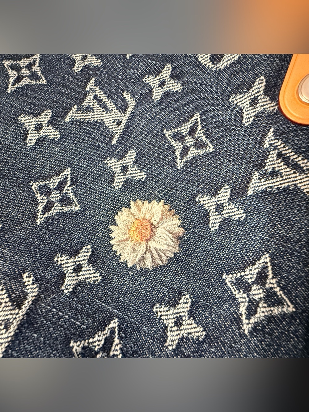 Limited Edition Vagabond Hobo Denim Flowers - Picture 8 of 11
